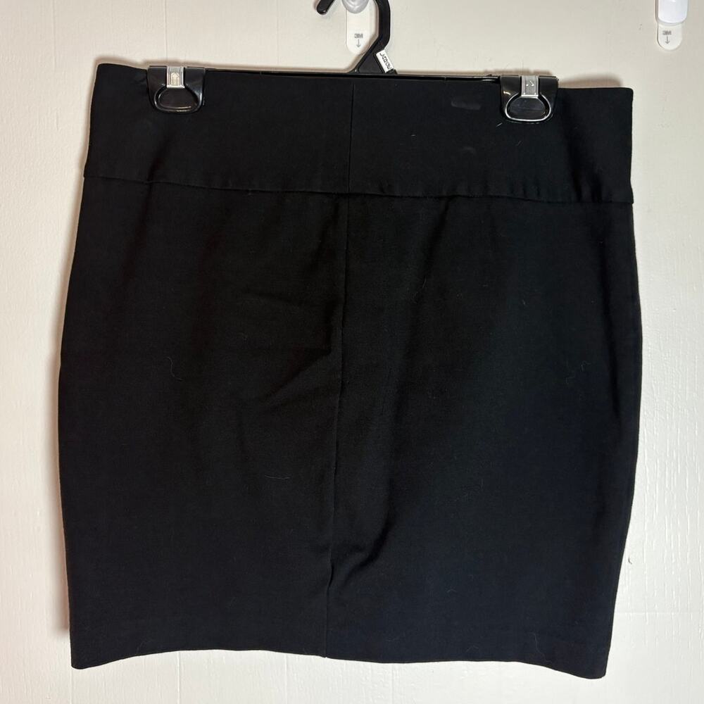 ISDA & Co. Black Mini Pencil Skirt Size Medium